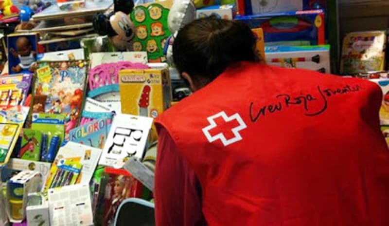 🔊 Eva Cañete: “Des de Creu Roja esperem recollir joguines per a uns 3000 infants a tota la demarcació”