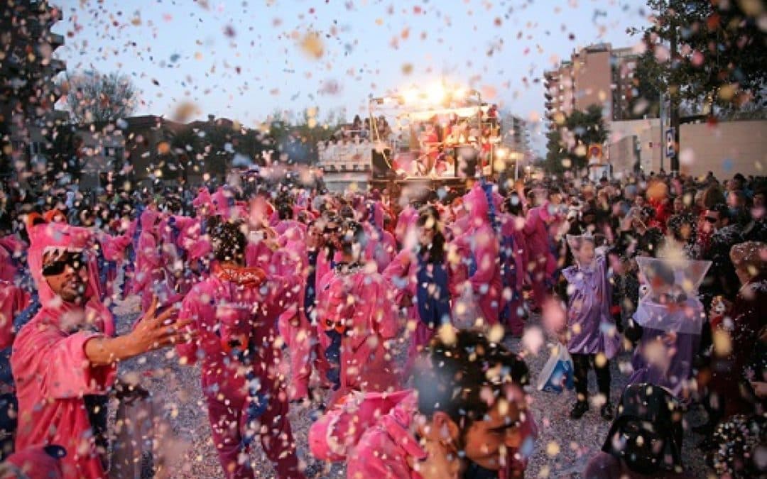 🔊 Les colles suspenen el Carnaval de Reus per segon any consecutiu